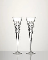 Winter Wonders Flutes Pinecone, Set of 2