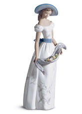 Fragances And Colors Woman Figurine