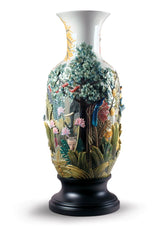 Paradise Vase Animal Life Figurine - Limited Edition