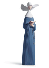 Prayerful Moment Nun Figurine