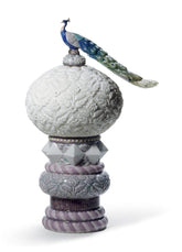 Peacock Table Lamp (US)