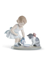 Kitty's Breakfast Time Figurine