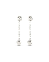 Earrings With Hanging Chain And Small Hearts - Silver