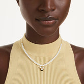 Idyllia charm Mixed cuts, Bee, Multicolored, Gold-tone plated