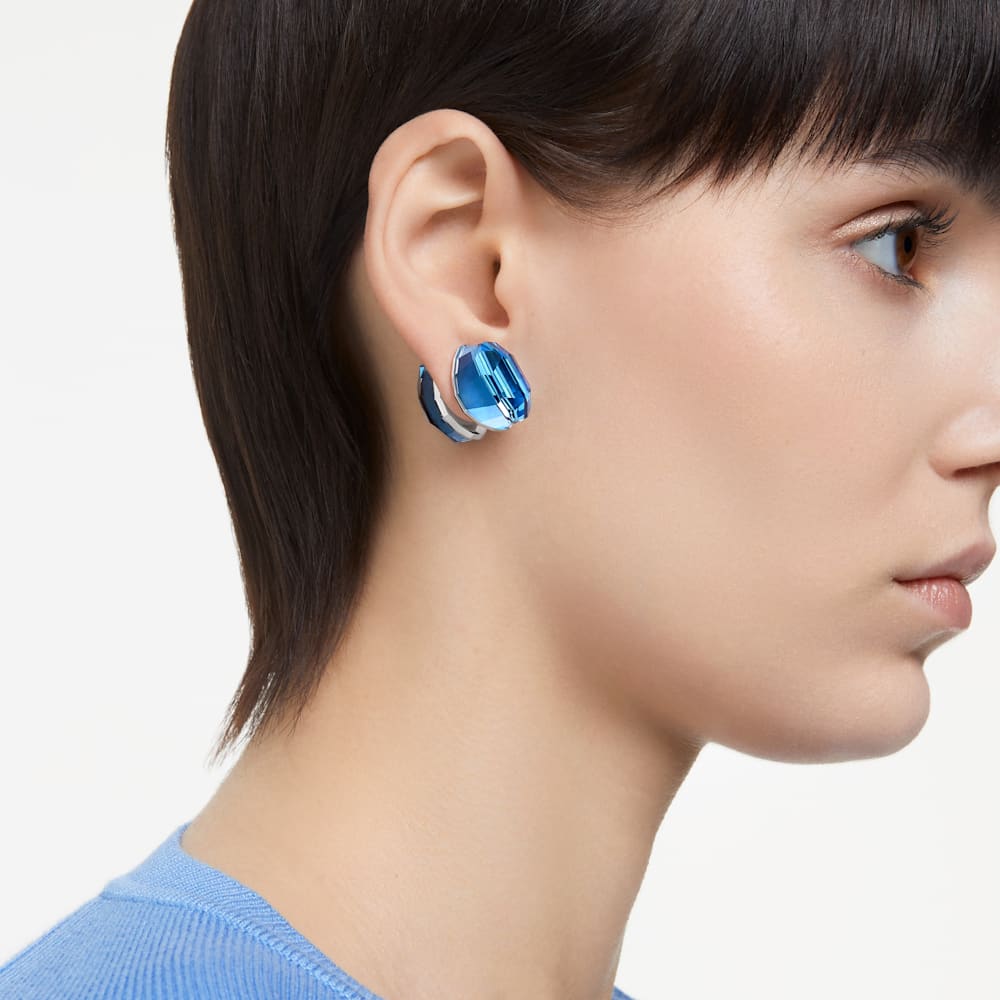 【Swarovski】Lucent Amazon.com: Swarovski Lucent Small Hoop Earrings, Pink