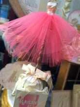 Dalmazio Design Dress Form on Personalized Box Centerpiece