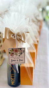 Gift Favor - Champagne & Chocolate Gift Set