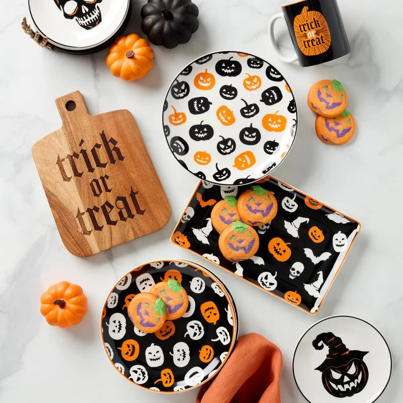 Oneida Vintro Halloween Collection