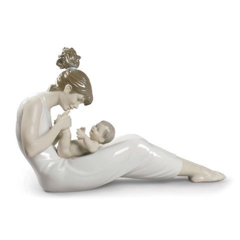 Lladro Family Sculptures Collection