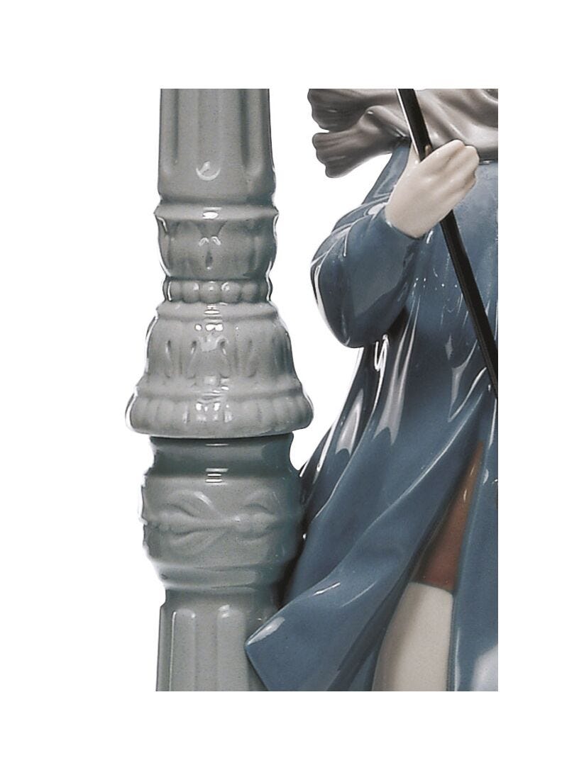 Lamplighter Figurine