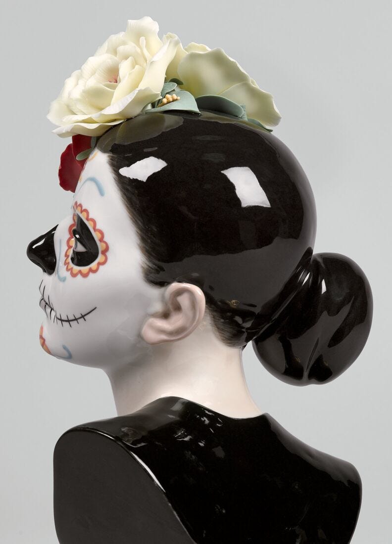 Beautiful Catrina Figurine. Limited Edition