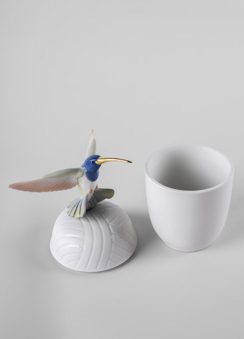Hummingbird Box