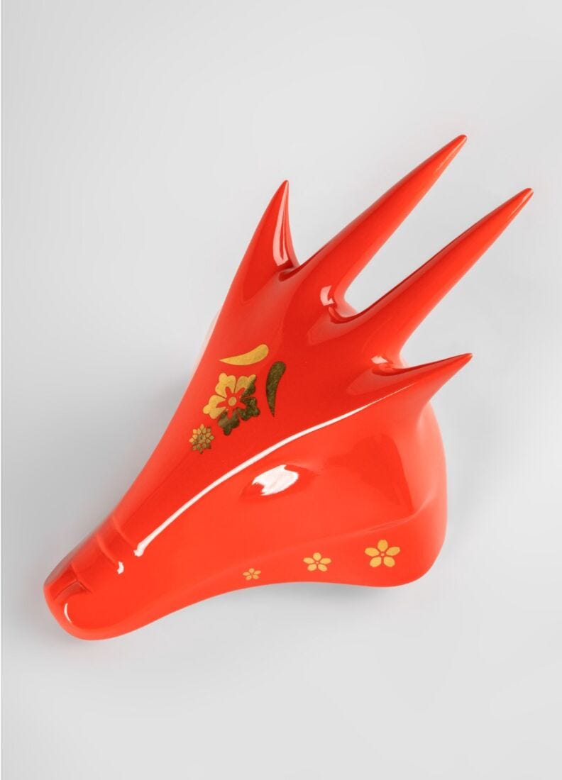 The Dragon Sculpture, Red/Gold