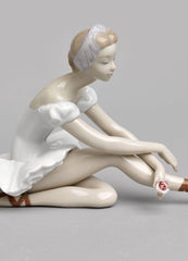 Rose Ballet Figurine