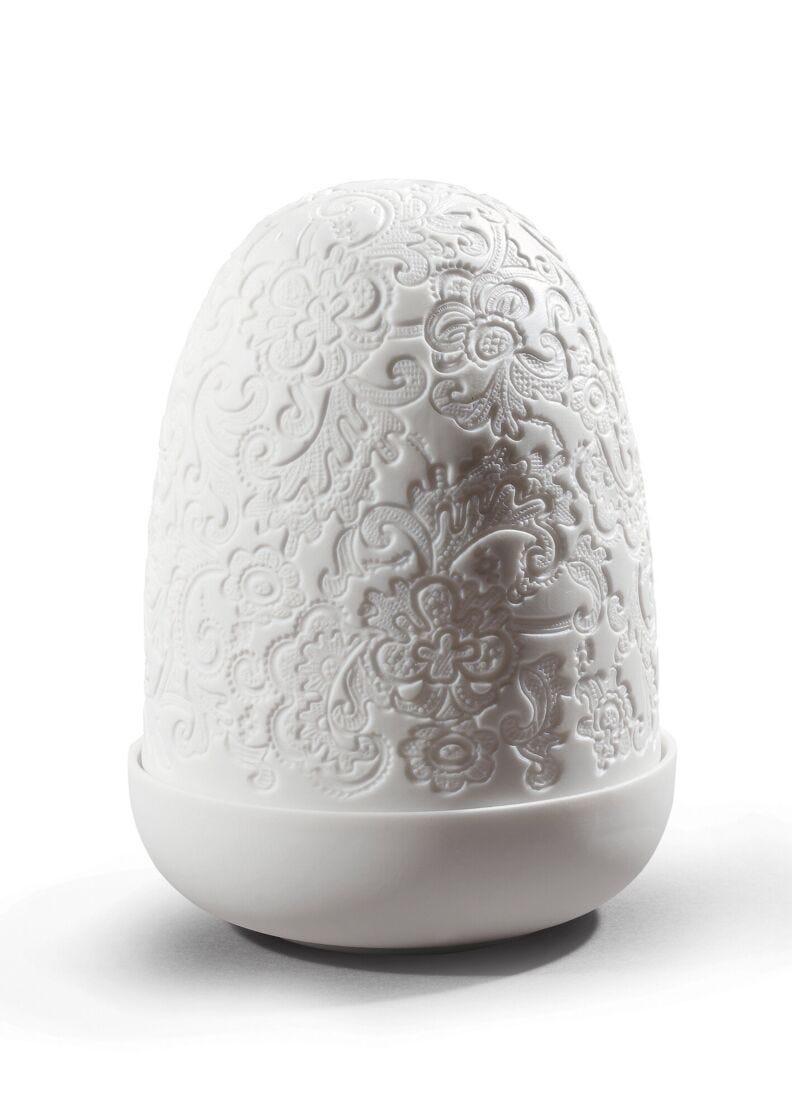 Lace Dome Table Lamp