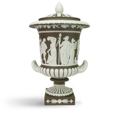 Iconic Borghese Vase Marsh Green