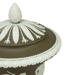 Iconic Borghese Vase Marsh Green