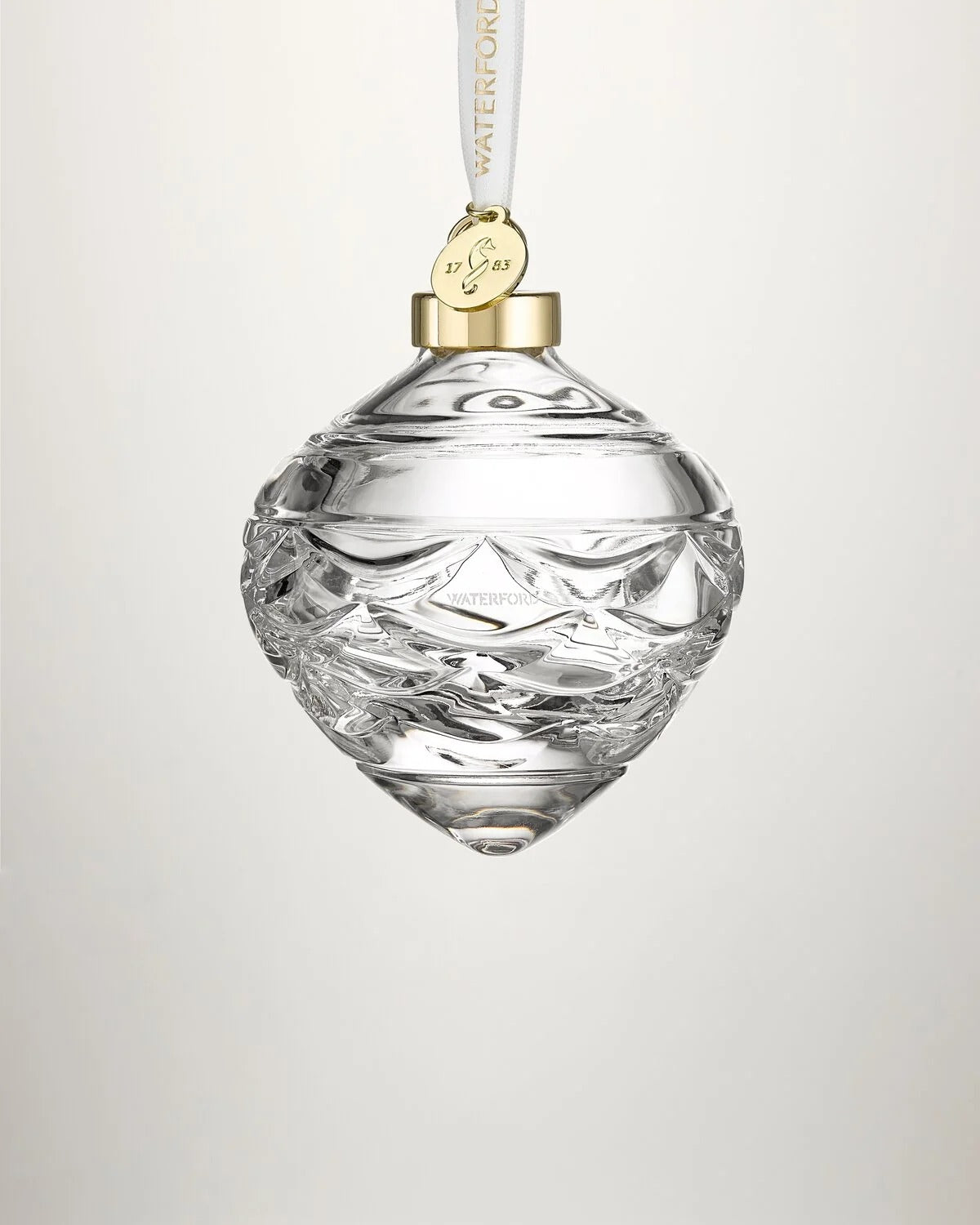 Winter Wonders Baule Pinecone Ornament