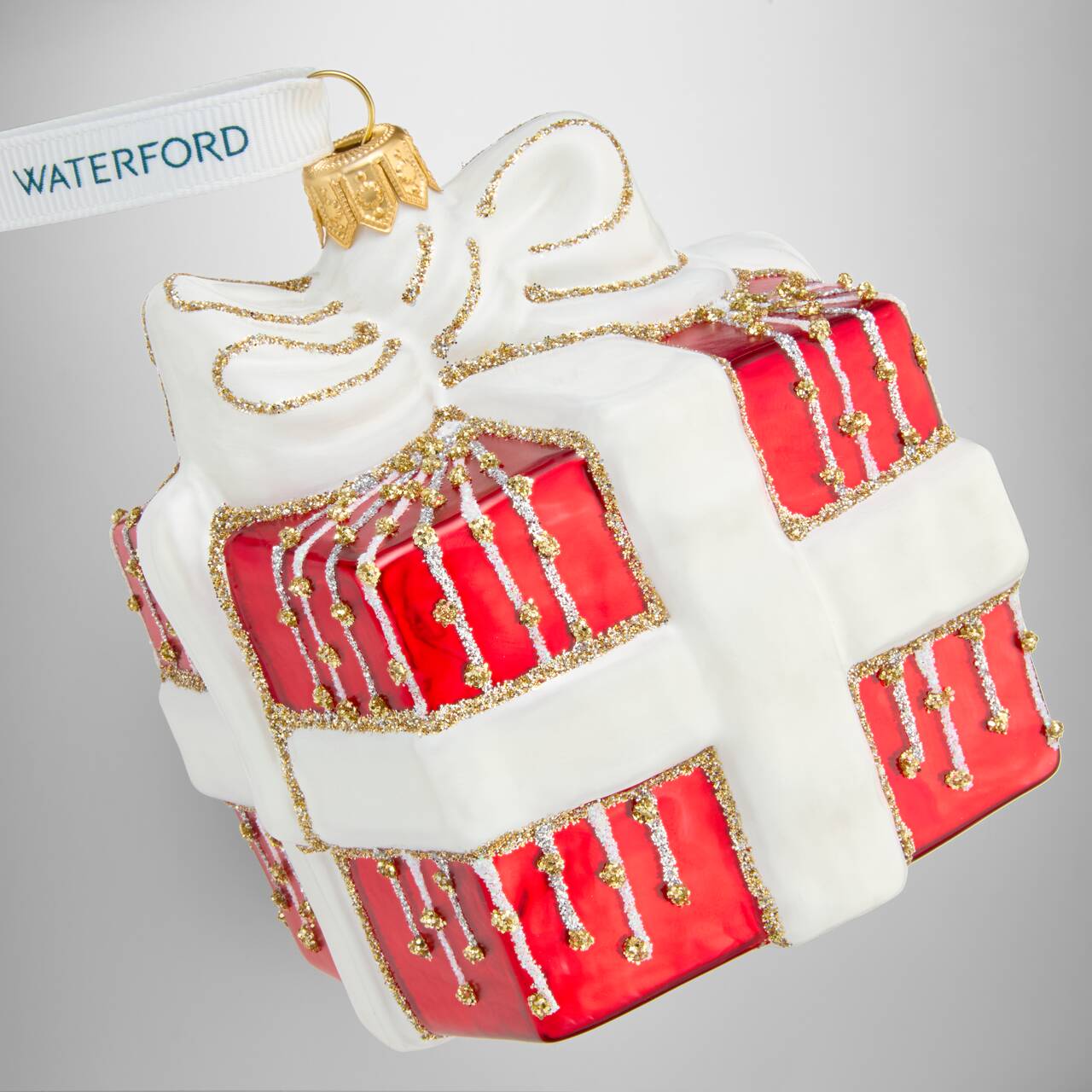 Holiday Heirlooms Red Present Ornament