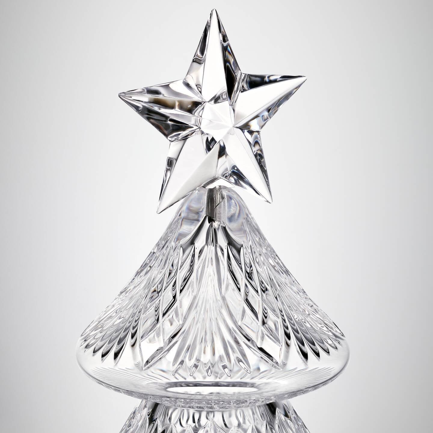 Sculpted Medium Christmas Tree