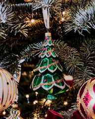 Holiday Heirlooms Christmas Tree Ornament