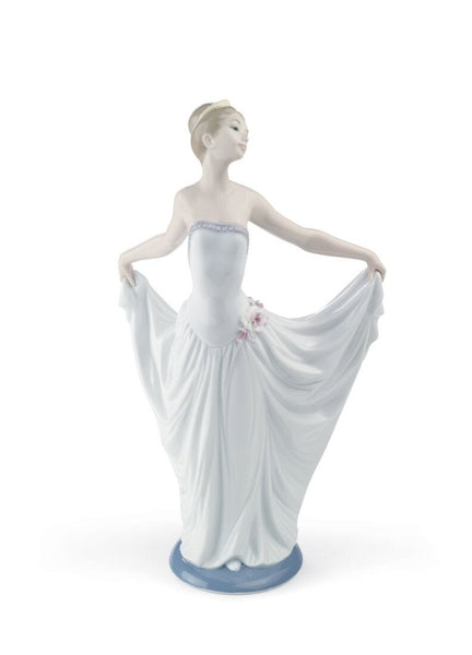 Dancer Ballet Woman Figurine