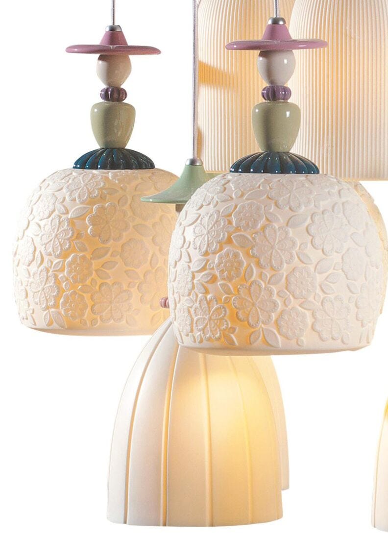 Mademoiselle 24 Lights Strolling Through Blossoms Chandelier (US)