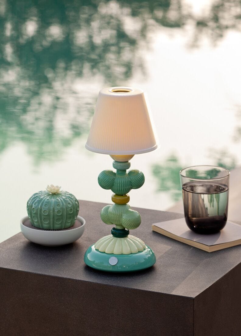 Cactus Firefly Table Lamp, Green