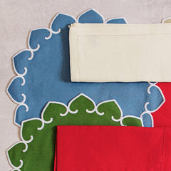 Tessuti Cornflower Blue Round Placemats with White Stitching - Set of 4