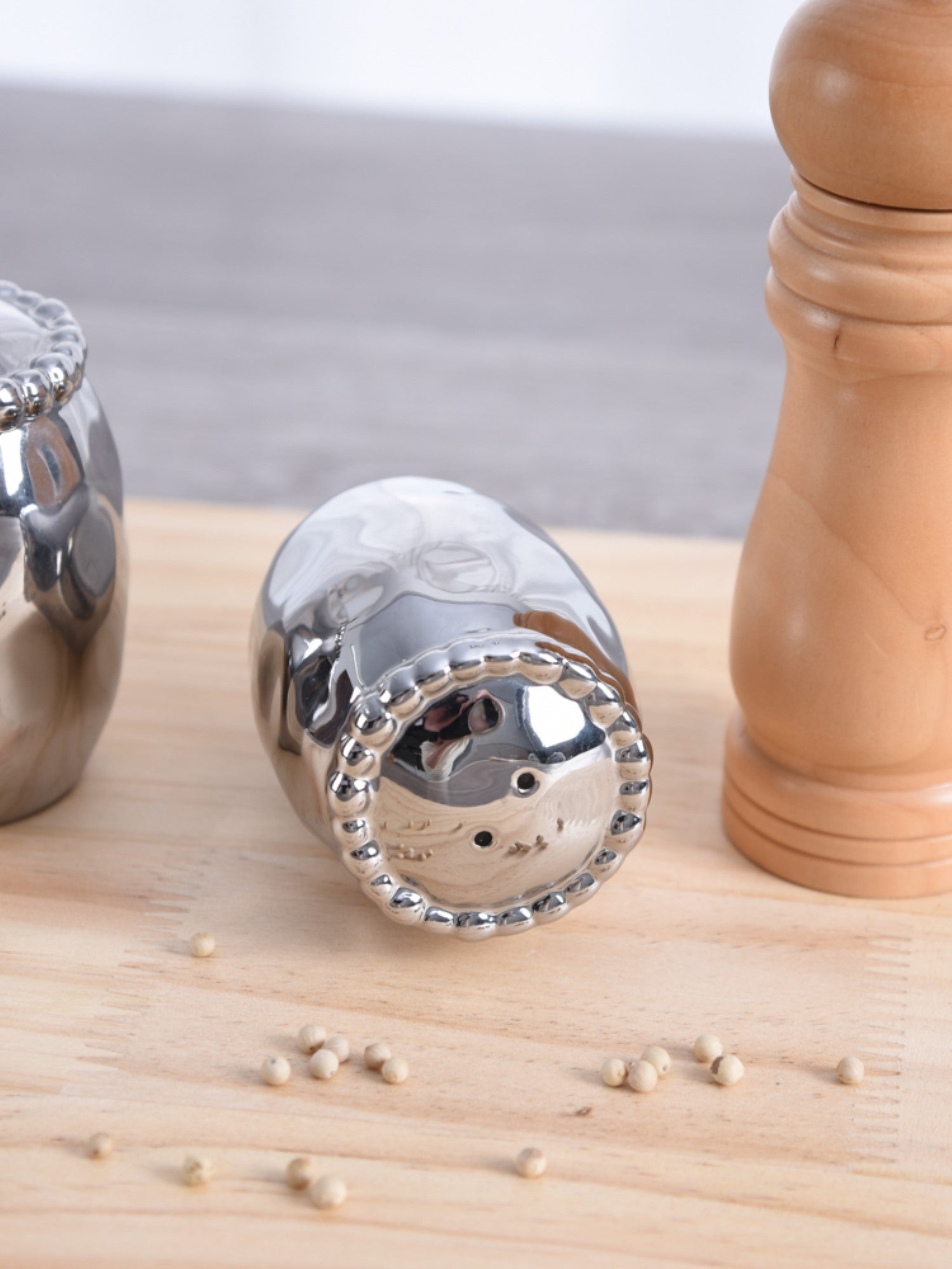 Verona Salt & Pepper Shakers