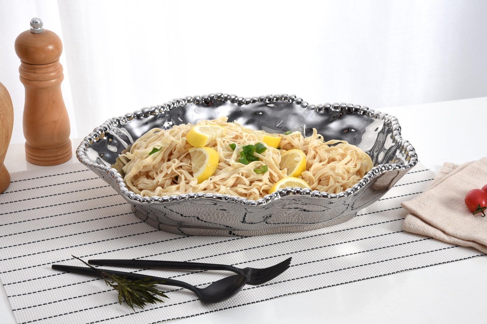 Verona Serving Bowl