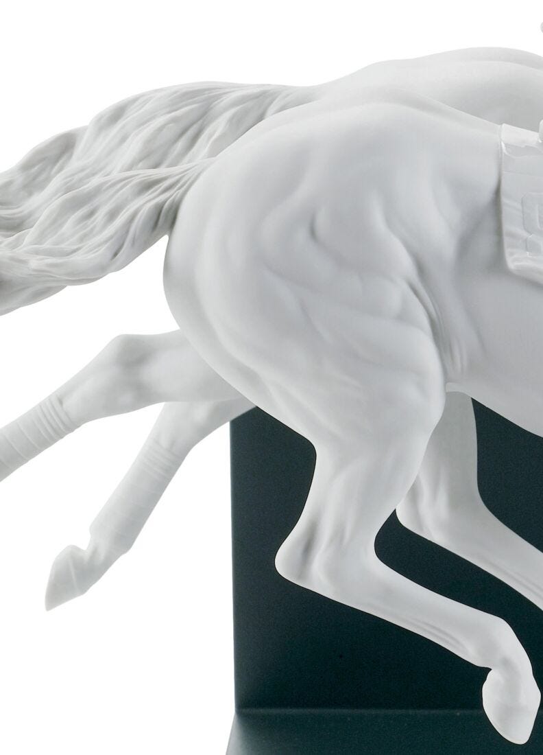 Horse Race Figurine - Limited Edition