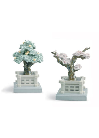 Japanese Tree Pots Figurine