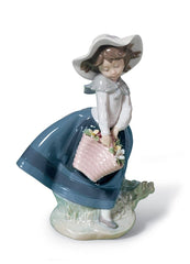 Pretty Pickings Girl Figurine
