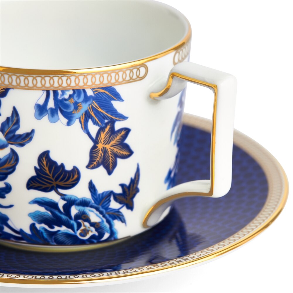 Hibiscus Iconic Teacup & Saucer