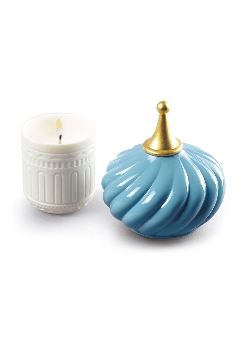Turquoise Spire Candle 1001 Lights, Unbreakable Spirit Scent