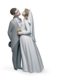 A Kiss To Remember Couple Figurine