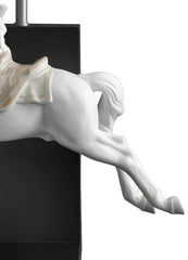 Horse On Pirouette Table Lamp (US)