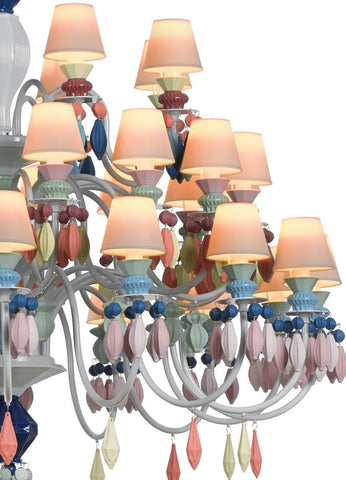 Belle De Nuit 40 Lights Chandelier. Multicolor (us)