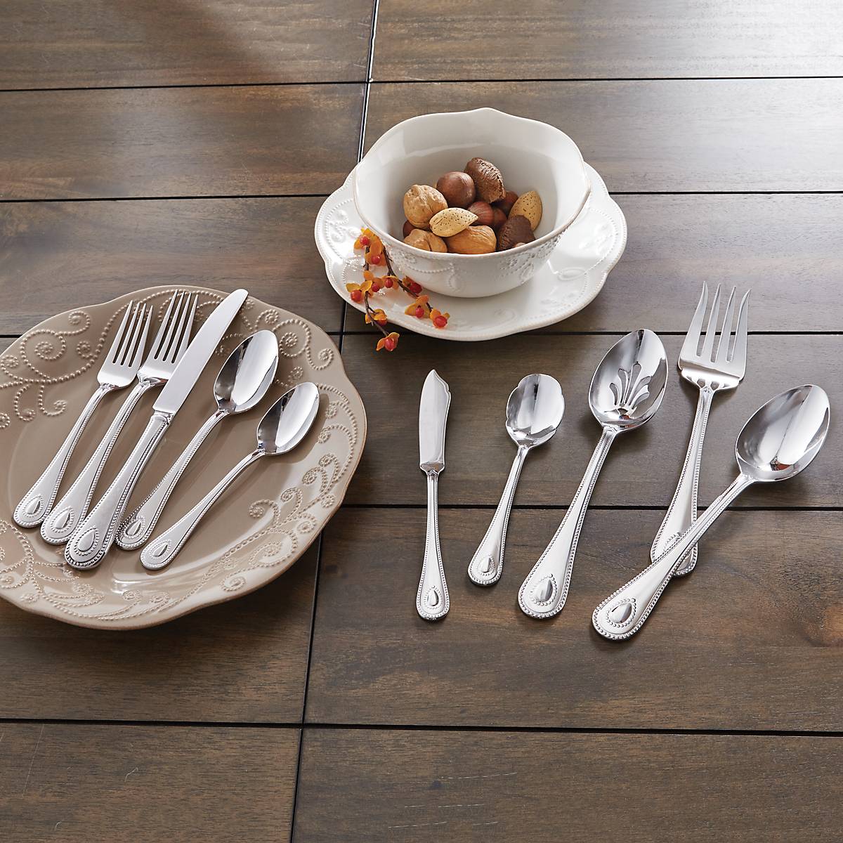 French Perle 65-Piece Flatware Set