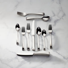 Federal Platinum 20-Piece Flatware Set