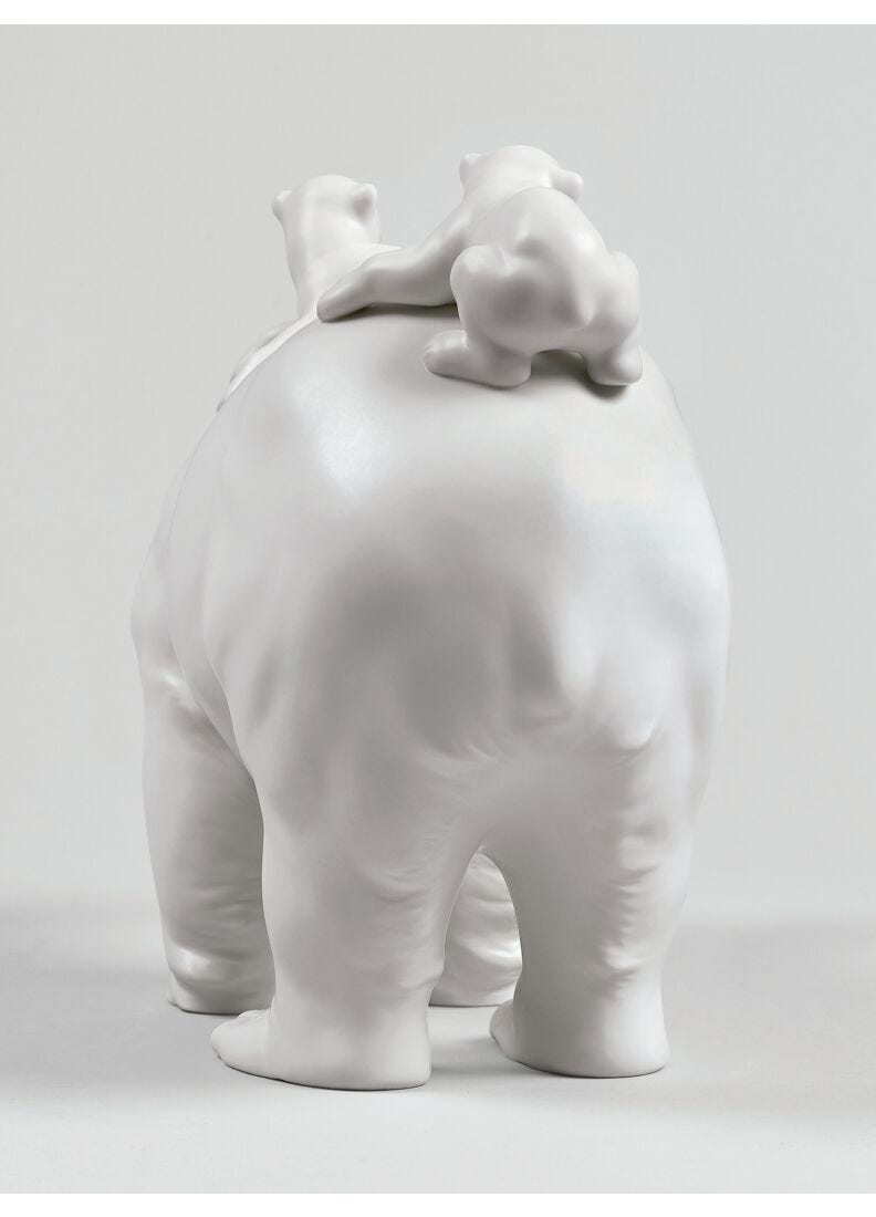 Mummy Bear And Babies Figurine