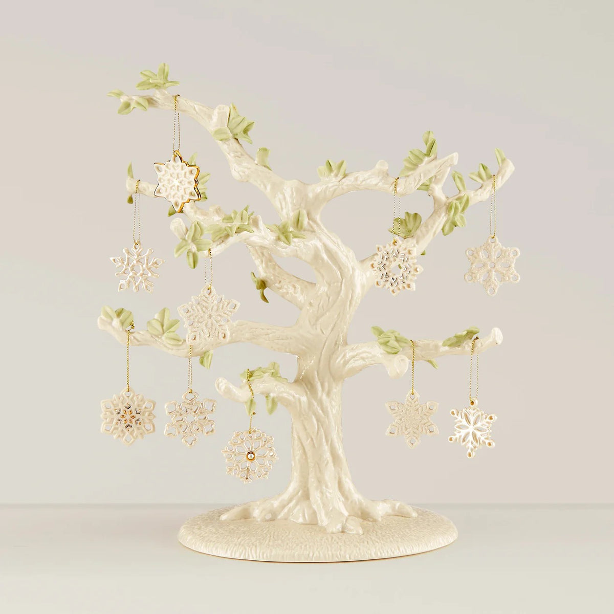 Snowflake 10 Piece Ornament & Tree Set