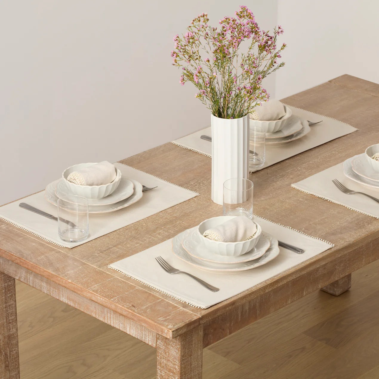 French Perle 4-Piece Dinner Plate Set