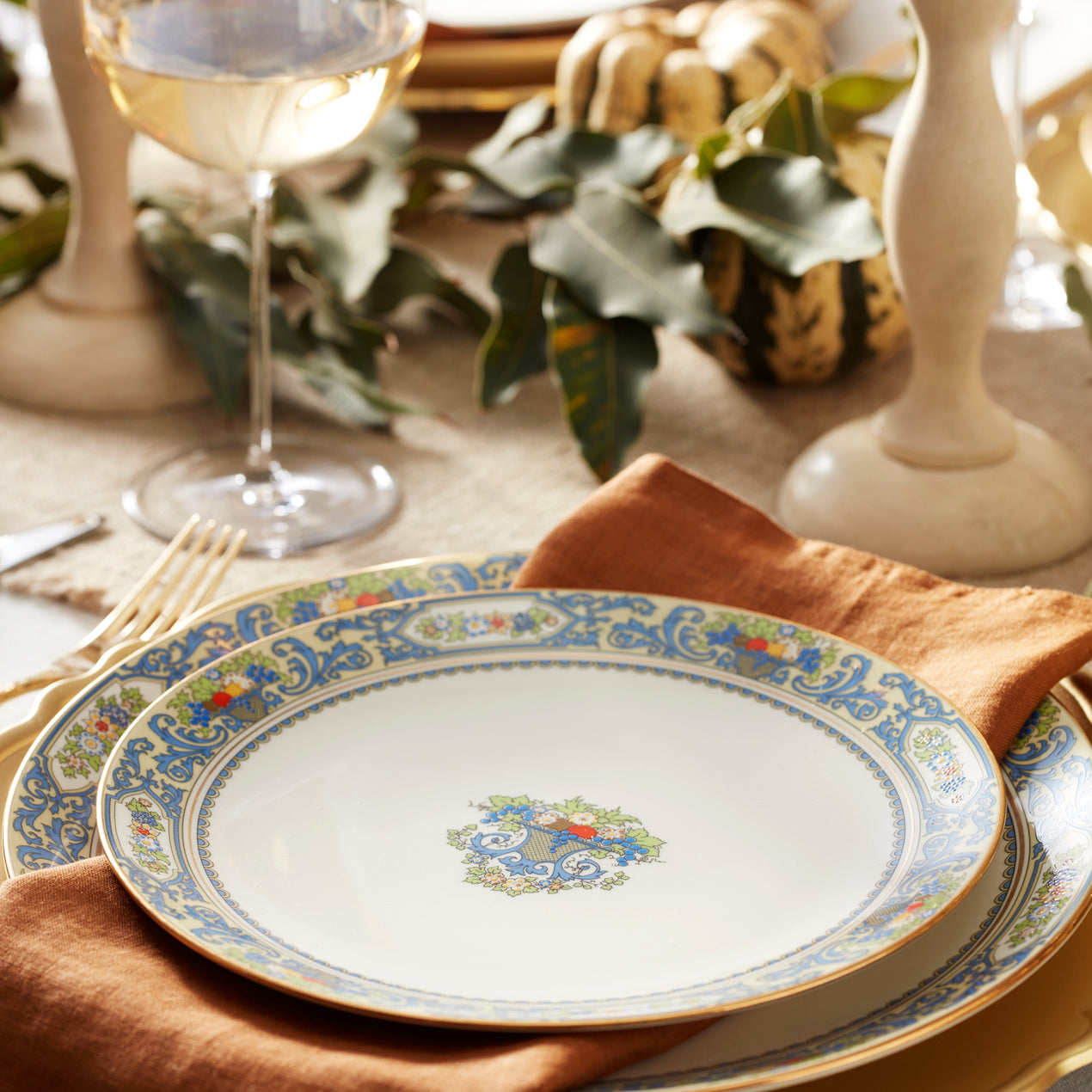 Autumn White 4-Piece Accent Plate Set