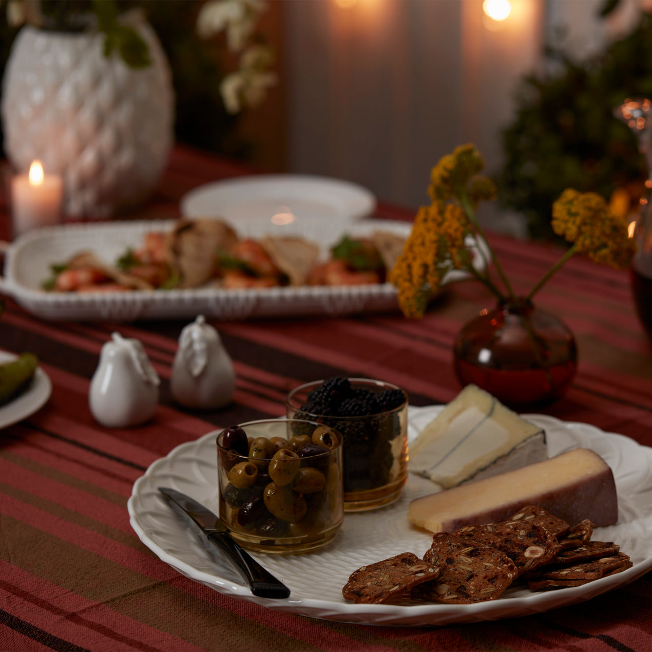 Wicker Creek Round Platter