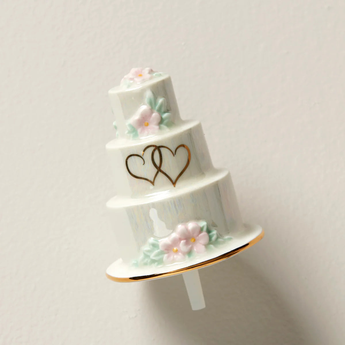 Profile Popper Wedding Cake