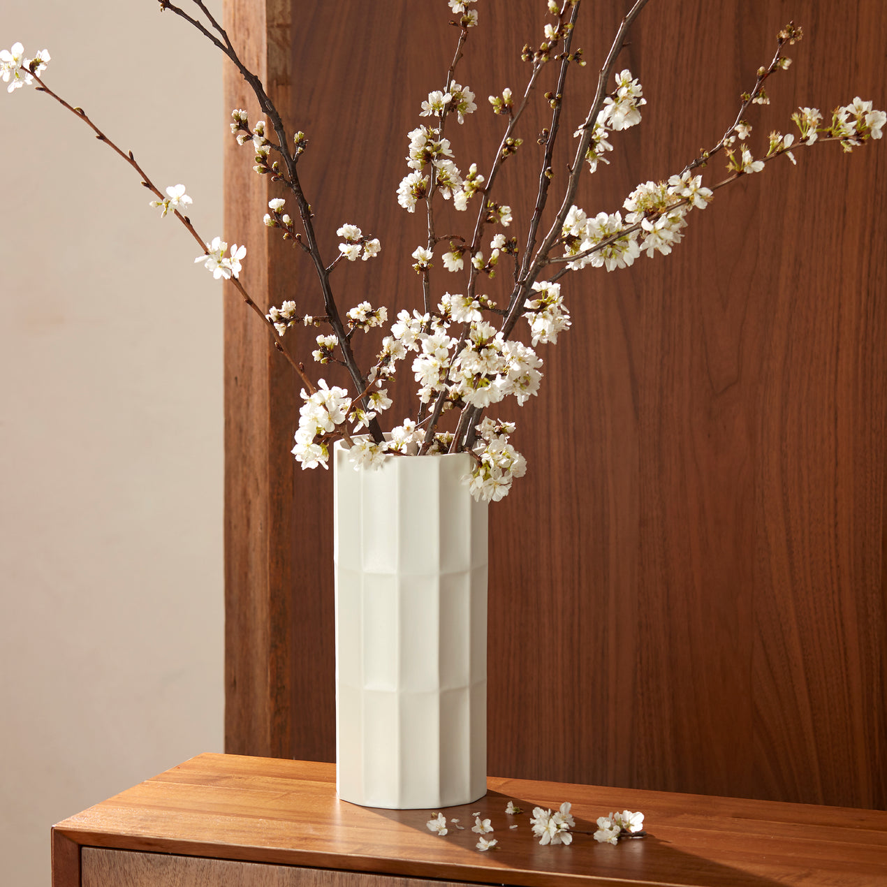 Facets Cylinder Vase