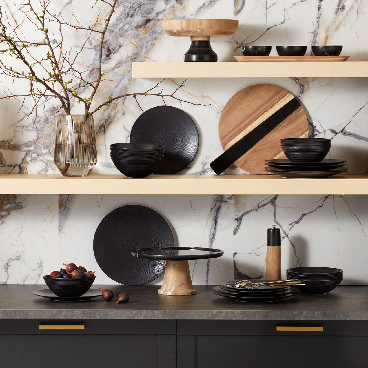 Lx Collective Footed Serving Bowl