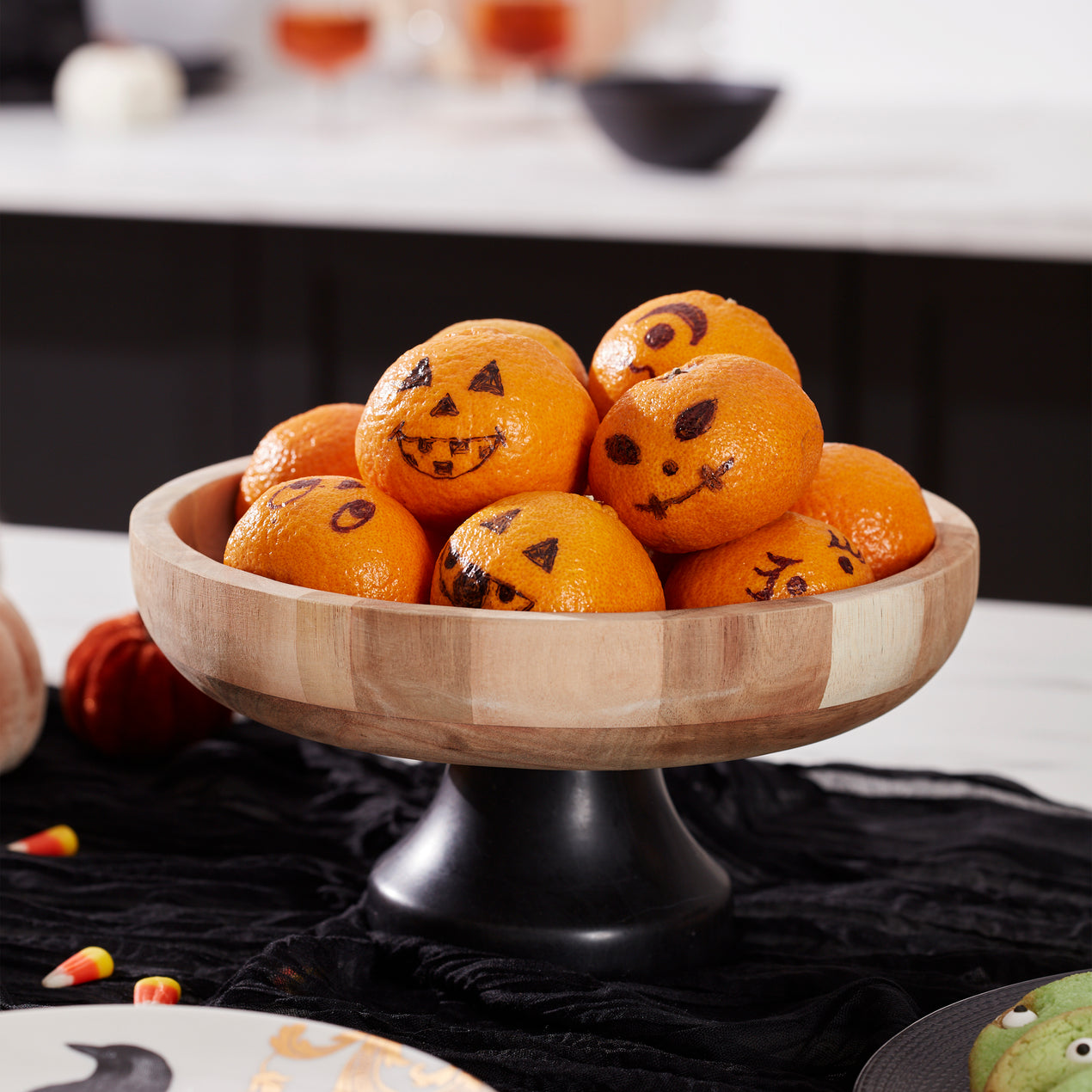 Lx Collective Footed Serving Bowl